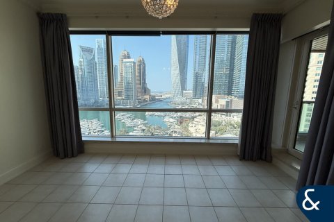 Apartment in Emaar 6 Towers, Dubai Marina, Dubai 2 bedrooms, 159 sq.m. № 79203 - photo 10