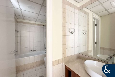 Villa en Springs 14, The Springs, Dubai, 3 dormitorios, 228 m², № 79199 - foto 12