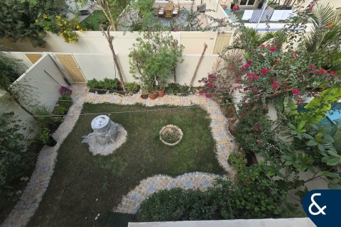 Снять в аренду виллу в Springs 10, The Springs, Дубай: 3 спальни, 255м², № 79204 - фото 9