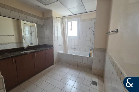 Снять в аренду виллу в Springs 10, The Springs, Дубай: 3 спальни, 255м², № 79204 - фото 12