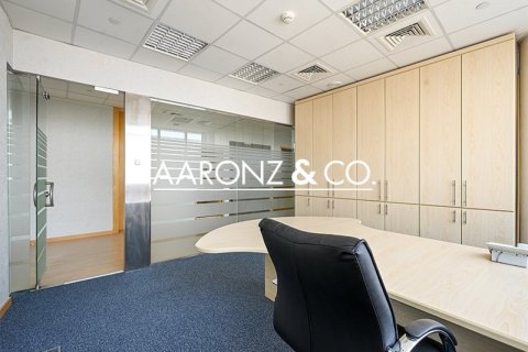 Bureau à Jumeirah Lake Towers, Dubai, 96.9 m², № 78390 - photo 3