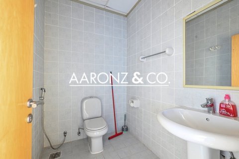 Bureau à Jumeirah Lake Towers, Dubai, 96.9 m², № 78390 - photo 10