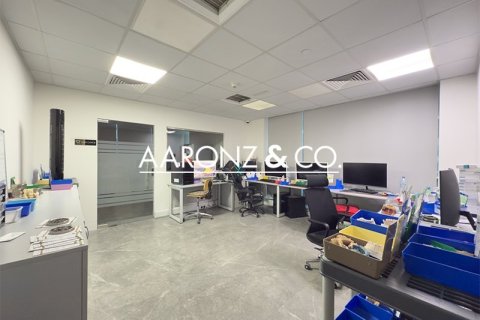 مكتب في أبراج بحيرة جميرا, دبي 115.9 م² رقم 78391 - صورة 7