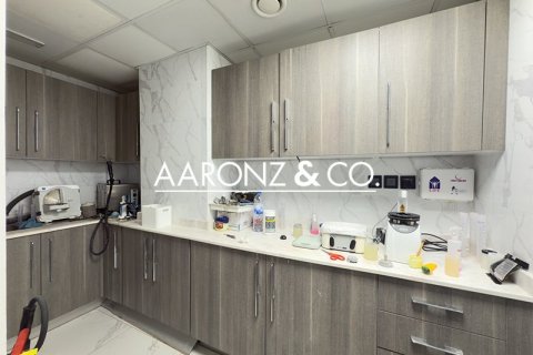 مكتب في أبراج بحيرة جميرا, دبي 115.9 م² رقم 78391 - صورة 11