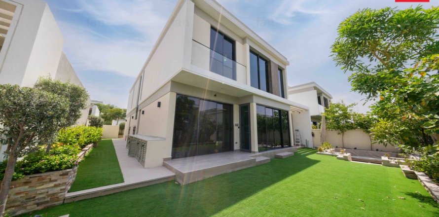 Villa en Tilal Al Ghaf, Dubai, 4 dormitorios, 432 m², № 117720
