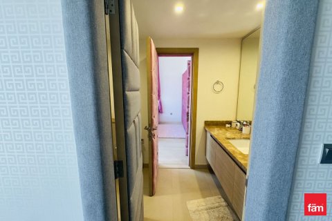 Villa in Dubai Hills Estate, Dubai 4 bedrooms, 640.7 sq.m. № 71859 - photo 27