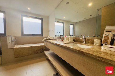 Villa in Dubai Hills Estate, Dubai 4 bedrooms, 640.7 sq.m. № 71859 - photo 23