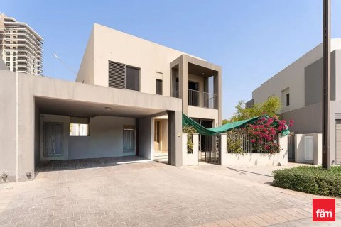 Villa in Dubai Hills Estate, Dubai 4 bedrooms, 640.7 sq.m. № 71859 - photo 5