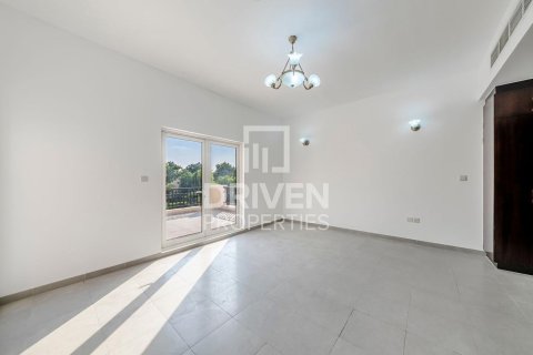 Villa en The Villa, Dubai, 5 dormitorios, 343 m², № 86936 - foto 13