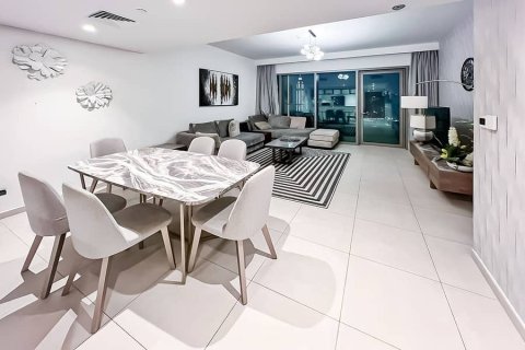 Apartment in Dubai 3 bedrooms, 158 sq.m. № 56495 - photo 2