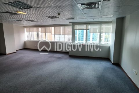 Купить офис в Джумейра Лейк Тауэрс, Дубай: 71м², № 47528 - фото 12