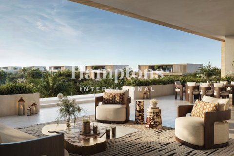 Снять в аренду виллу в Дубае: 6 спален, 1982.05949216м², № 77382 - фото 11