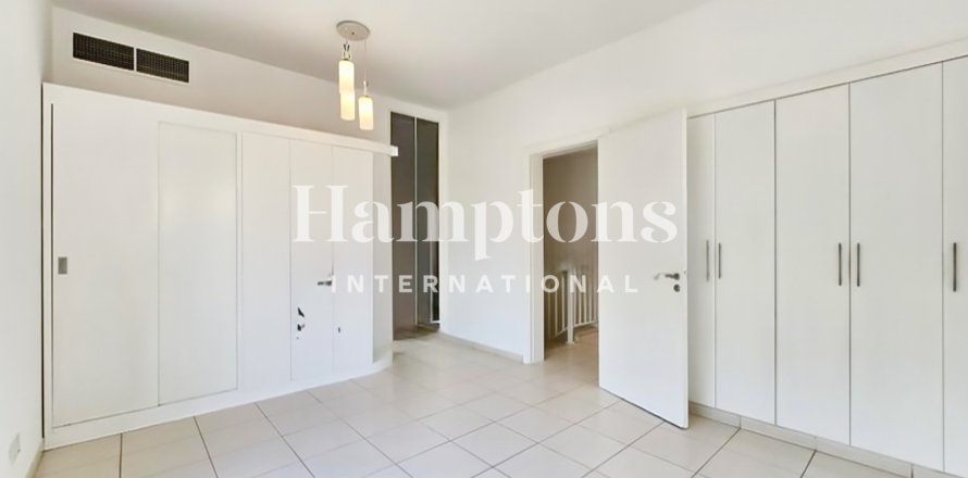 Вилла в Springs 12, The Springs, Дубай, 3 спальни, 213.677м², № 77383