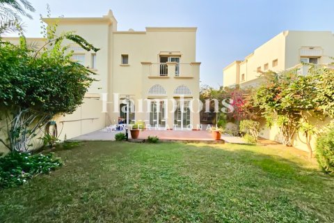 Снять в аренду виллу в Springs 12, The Springs, Дубай: 3 спальни, 213.67690000м², № 77383 - фото 9