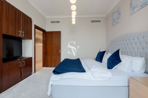 Apartment in Downtown Dubai (Downtown Burj Dubai), Dubai 3 bedrooms, 169 sq.m. № 105586 - photo 4