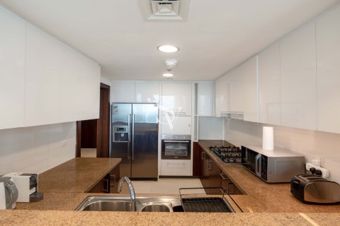 Apartment in Downtown Dubai (Downtown Burj Dubai), Dubai 3 bedrooms, 169 sq.m. № 105586 - photo 26