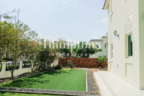 Villa en Murooj Al Furjan, Al Furjan, Dubai, 4 dormitorios, 506.04264100 m², № 63726 - foto 7
