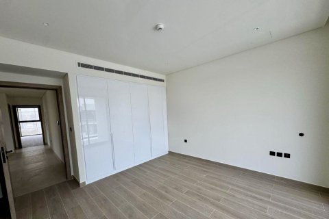 Villa in Dubai Land, Dubai 5 bedrooms, 325.25 sq.m. № 142198 - photo 16