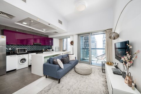 Apartment in Cayan Tower, Dubai Marina, Dubai 1 bedroom, 70.75 sq.m. № 142196