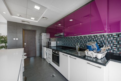 Apartment in Cayan Tower, Dubai Marina, Dubai 1 bedroom, 70.75 sq.m. № 142196 - photo 6