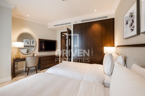 Ático en The Address Residence Fountain Views, Downtown Dubai (Downtown Burj Dubai), Dubai, 3 dormitorios, 185.16 m², № 136893 - foto 7