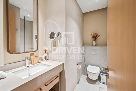 Apartment in Vida Residences Dubai Mall, Downtown Dubai (Downtown Burj Dubai), Dubai 2 bedrooms, 92.53 sq.m. № 136894 - photo 15