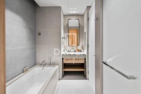 Apartment in Vida Residences Dubai Mall, Downtown Dubai (Downtown Burj Dubai), Dubai 2 bedrooms, 92.53 sq.m. № 136894 - photo 17