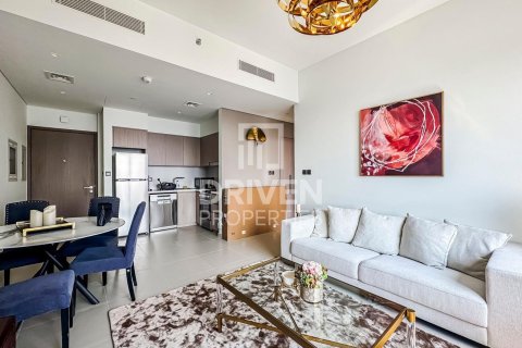 Apartamento en Opera District, Downtown Dubai (Downtown Burj Dubai), Dubai, 1 dormitorio, 56.39 m², № 136900 - foto 2