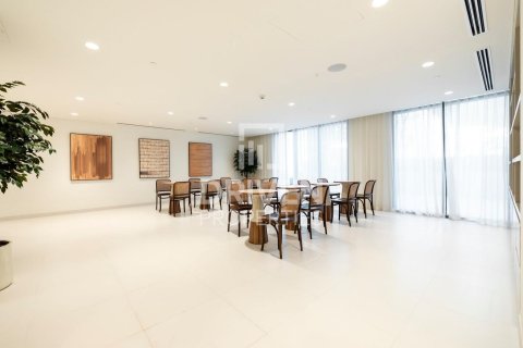 Квартира в EMAAR Beachfront, Dubai Harbour, Дубай, 1 спальня, 76.83м², № 138416
