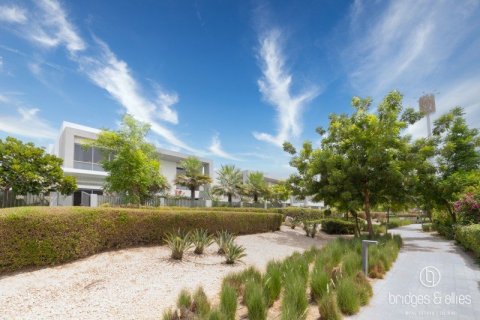 Villa en Dubai Hills Estate, Dubai, 5 dormitorios, 574 m², № 78020 - foto 24