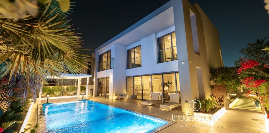 Villa en Dubai Hills Estate, Dubai, 5 dormitorios, 574 m², № 78020