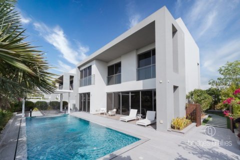 Villa en Dubai Hills Estate, Dubai, 5 dormitorios, 574 m², № 78020 - foto 2