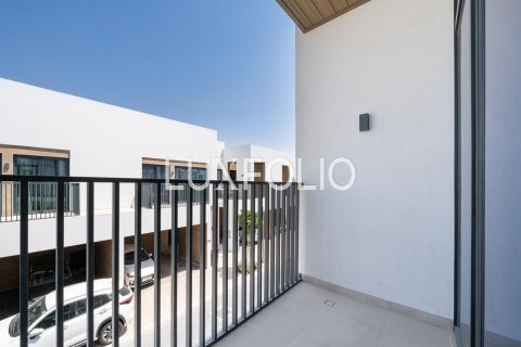 Townhouse in Arabian Ranches 3, Dubai 3 bedrooms, 205 sq.m. № 45481 - photo 7