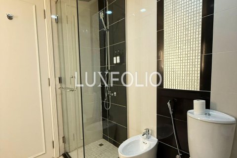 Apartment in Downtown Dubai (Downtown Burj Dubai), Dubai 1 bedroom, 77 sq.m. № 45482 - photo 9
