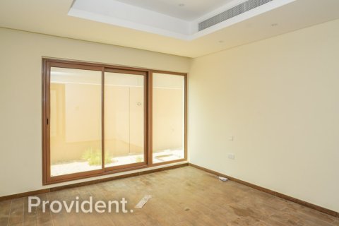 Villa in Meydan, Dubai 4 bedrooms, 307.9 sq.m. № 2179 - photo 23