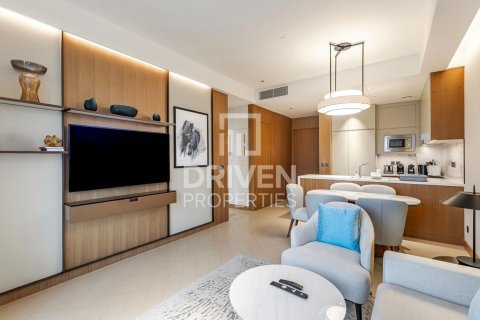Apartment in Downtown Dubai (Downtown Burj Dubai), Dubai 2 bedrooms, 114 sq.m. № 19034 - photo 1