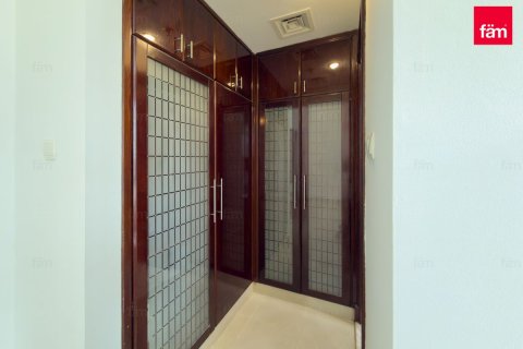 Apartment in Dubai Marina, Dubai 2 bedrooms, 142.8 sq.m. № 110748 - photo 10