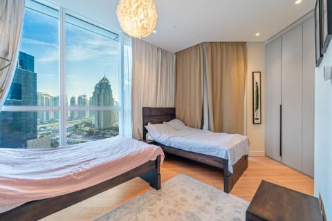 Apartment in Dubai Marina, Dubai 3 bedrooms, 199 sq.m. № 120660 - photo 23