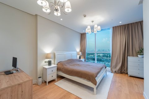Apartment in Dubai Marina, Dubai 3 bedrooms, 199 sq.m. № 120660 - photo 13