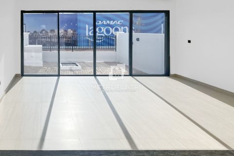Снять в аренду таунхаус в Damac Lagoons, Дубай: 4 спальни, 207м², № 73501 - фото 2