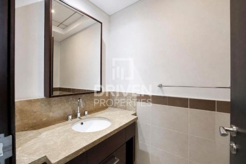 Apartment in 29 Burj Boulevard, Downtown Dubai (Downtown Burj Dubai), Dubai 1 bedroom, 74.23 sq.m. № 127966 - photo 10