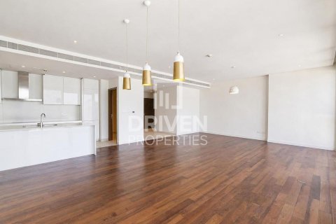 Apartamento en City Walk, Dubai, 3 dormitorios, 227.98 m², № 126423 - foto 2