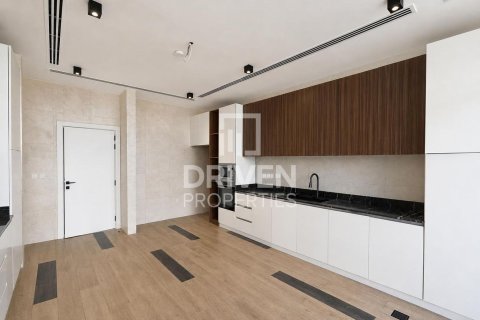 Townhouse in Mirdif Villas, Mirdif, Dubai 4 bedrooms, 929.03 sq.m. № 126425 - photo 7