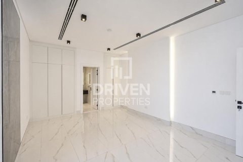 Townhouse in Mirdif Villas, Mirdif, Dubai 4 bedrooms, 929.03 sq.m. № 126425 - photo 13