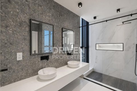 Townhouse in Mirdif Villas, Mirdif, Dubai 4 bedrooms, 929.03 sq.m. № 126425 - photo 21