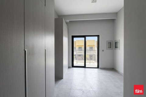 Townhouse in Mohammed Bin Rashid City, Dubai 3 bedrooms, 156.7 sq.m. № 112015 - photo 4