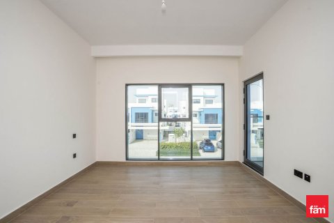 Villa in Dubai 5 bedrooms, 144 sq.m. № 112016 - photo 17