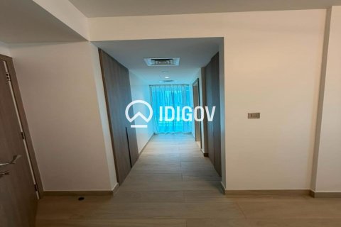 Apartment in Jumeirah Lake Towers, Dubai 1 bedroom, 89.37 sq.m. № 139786 - photo 2