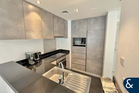 Apartment in DAMAC HEIGHTS in Dubai Marina, Dubai 2 bedrooms, 123 sq.m. № 99173 - photo 7