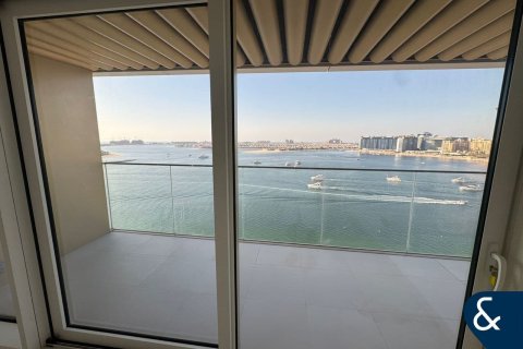 Apartment in EMAAR Beachfront, Dubai Harbour, Dubai 2 bedrooms, 146 sq.m. № 99175 - photo 18